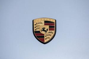 Porsche 911 Carrera RS 3.6 Touring 1992 года  (WW)